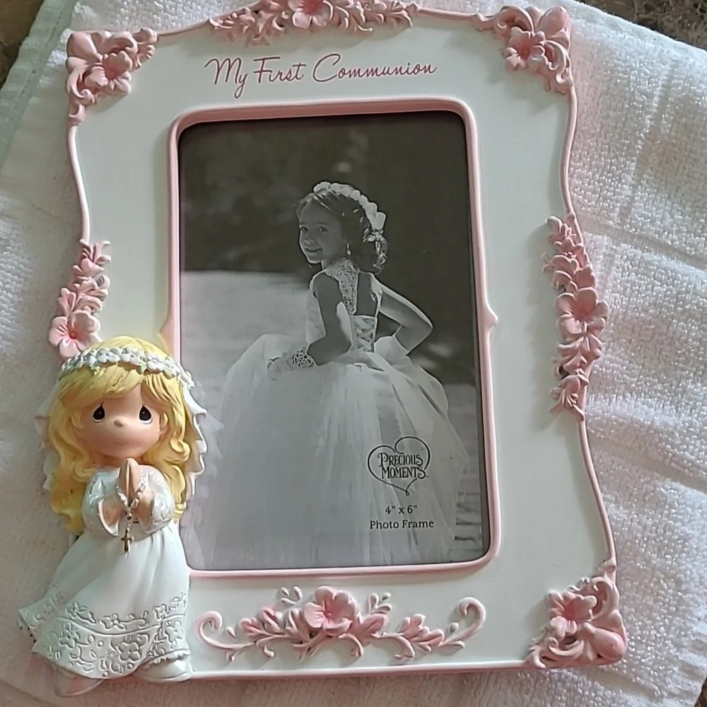 Precious Monents My First Communion Photo Frame Trimmed W Pink Flowers 4x6 Frame - Picture 6 of 6